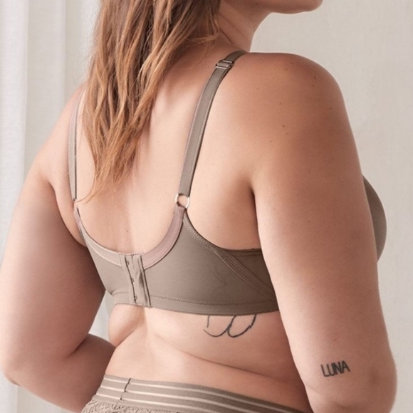 [42G] ASHLEY GRAHAM Rose Gold Molded cup, Underwire Bra (NWOT) - Picture 8 of 8